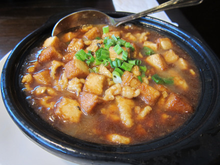 Salty fish $ tofu clay pot with chicken