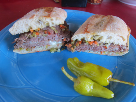 Spicy roast beef sandwich